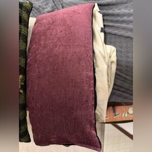 Plush Purple Relaxation Neck Pillow